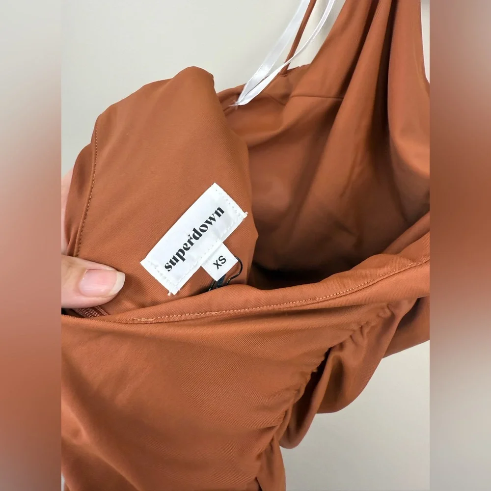 Elegant Rust Bodycon Dress - Picture 7 of 9